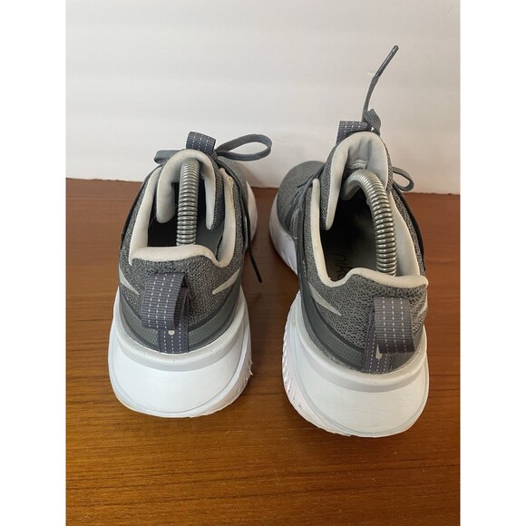 Nike React Infinity Flyknit 2 Women's Sneaker Size 8 Running Shoes AT1369 Gray - Picture 5 of 7